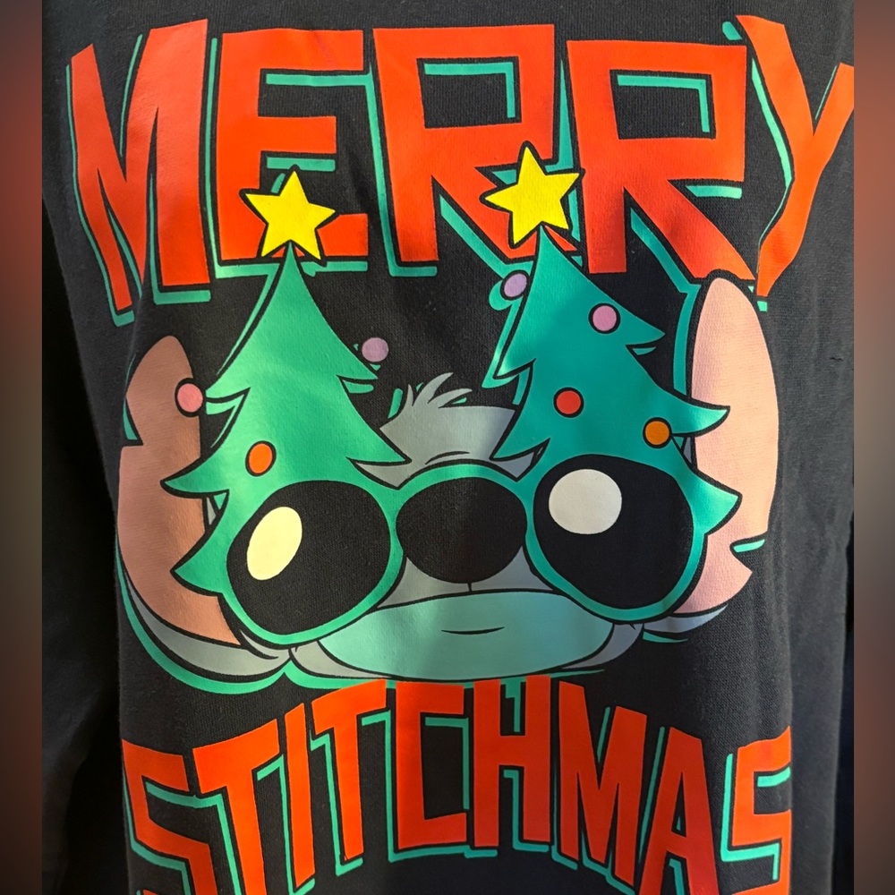 Disney Stitch “Merry Stitchmas” Sweatshirt XL - Picture 5 of 5